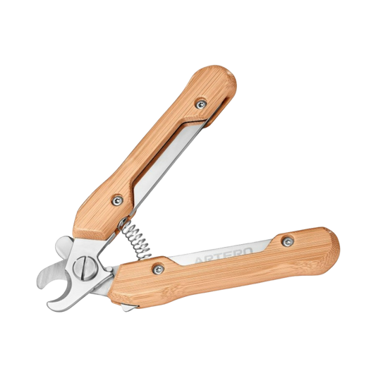 Sasha Ergo Nail Clipper Medium by Artero