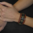 Load image into Gallery viewer, The ''Balteus'' bracelet
