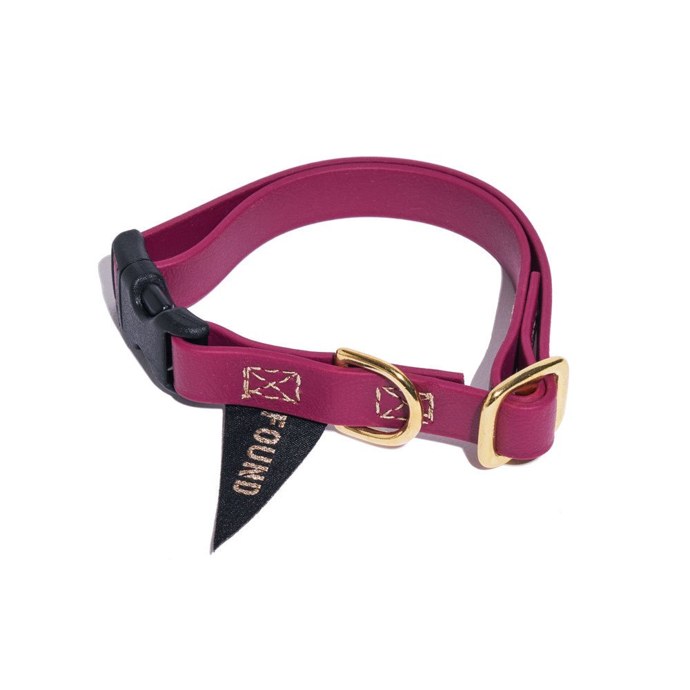 Dog Collars Premium New! Water Resistant Cat & Dog Collar, Berry
