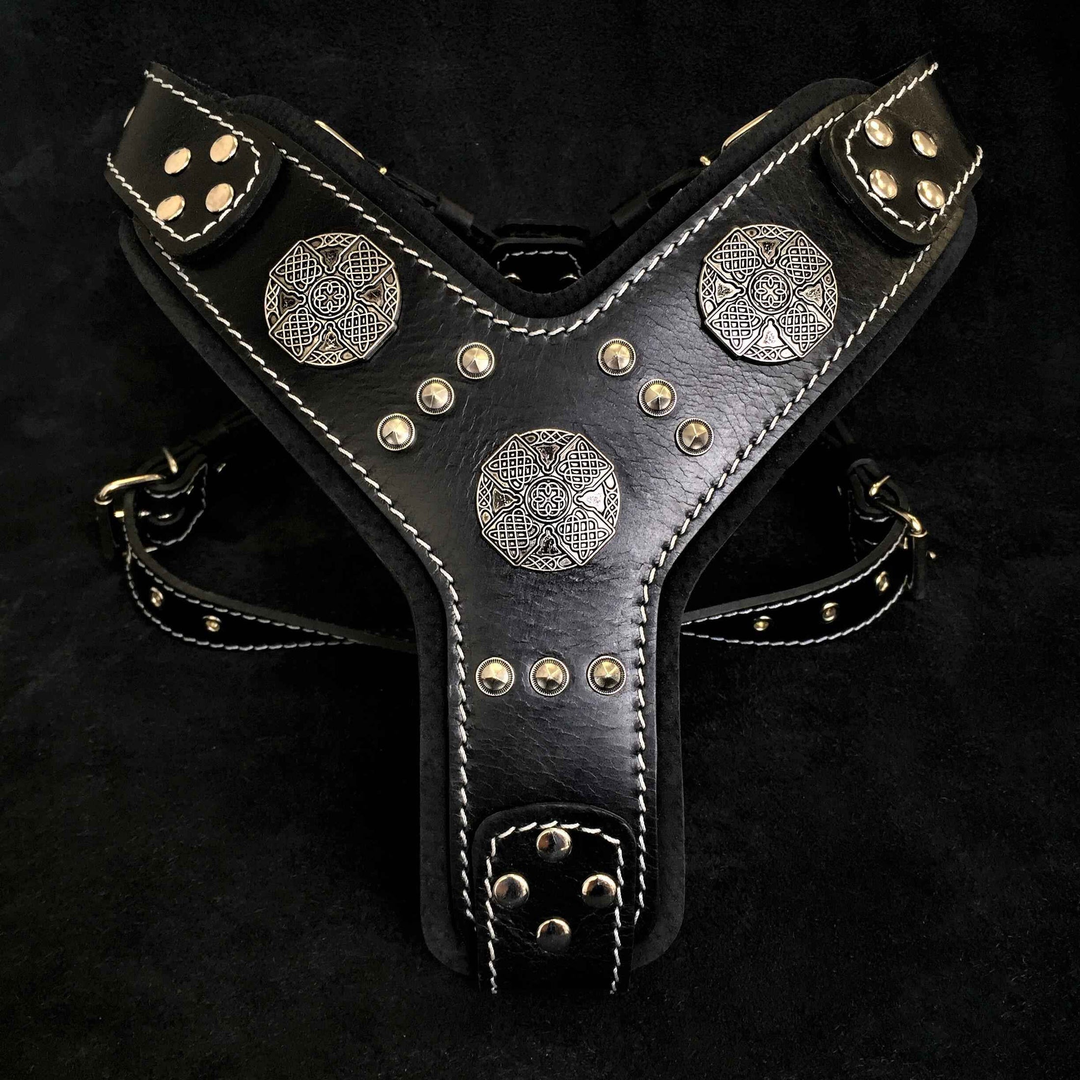 The "Maximus" Dogs and pets silver harness