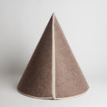 Load image into Gallery viewer, Nooee Pet Cave – Brown
