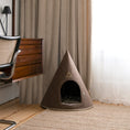 Load image into Gallery viewer, Nooee Pet Cave Molly (XL) – Cream/Brown
