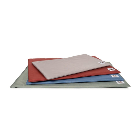 Brutus Tough Chew Resistant Comfort Mat - Pet Bed - Small - Gray