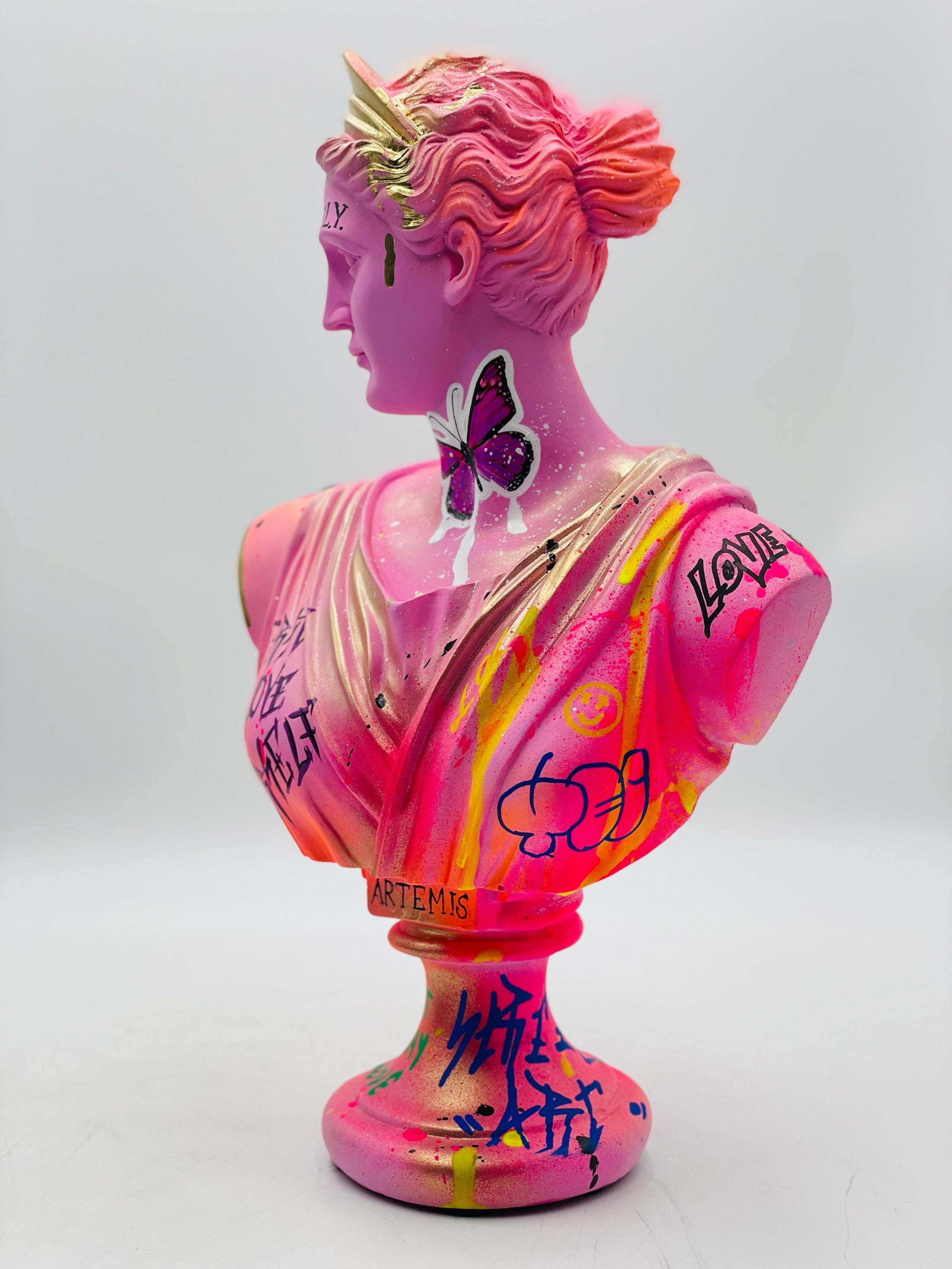 Butterfly Artemis Sculpture - Pink Street Pop Art Edition - pop art pink street butterfly artemis sculpture, luxury…