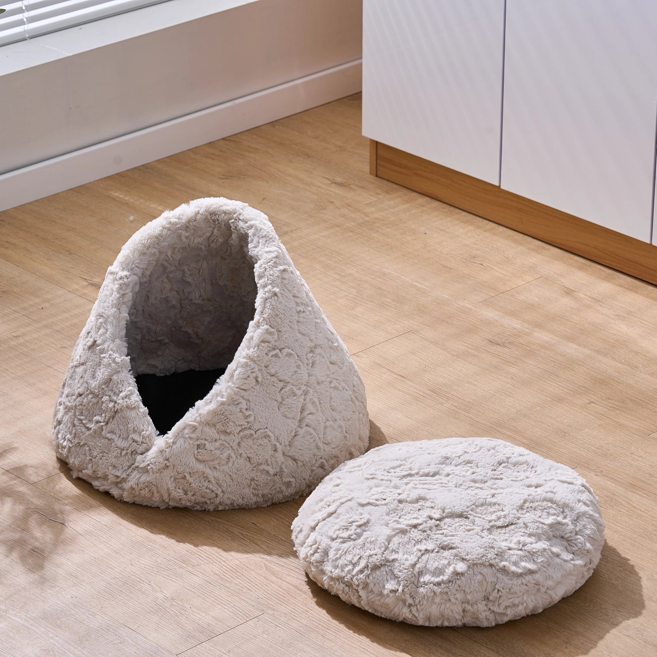 Rose Cradle Luxury Plush Cat Bed for Indoor Cats