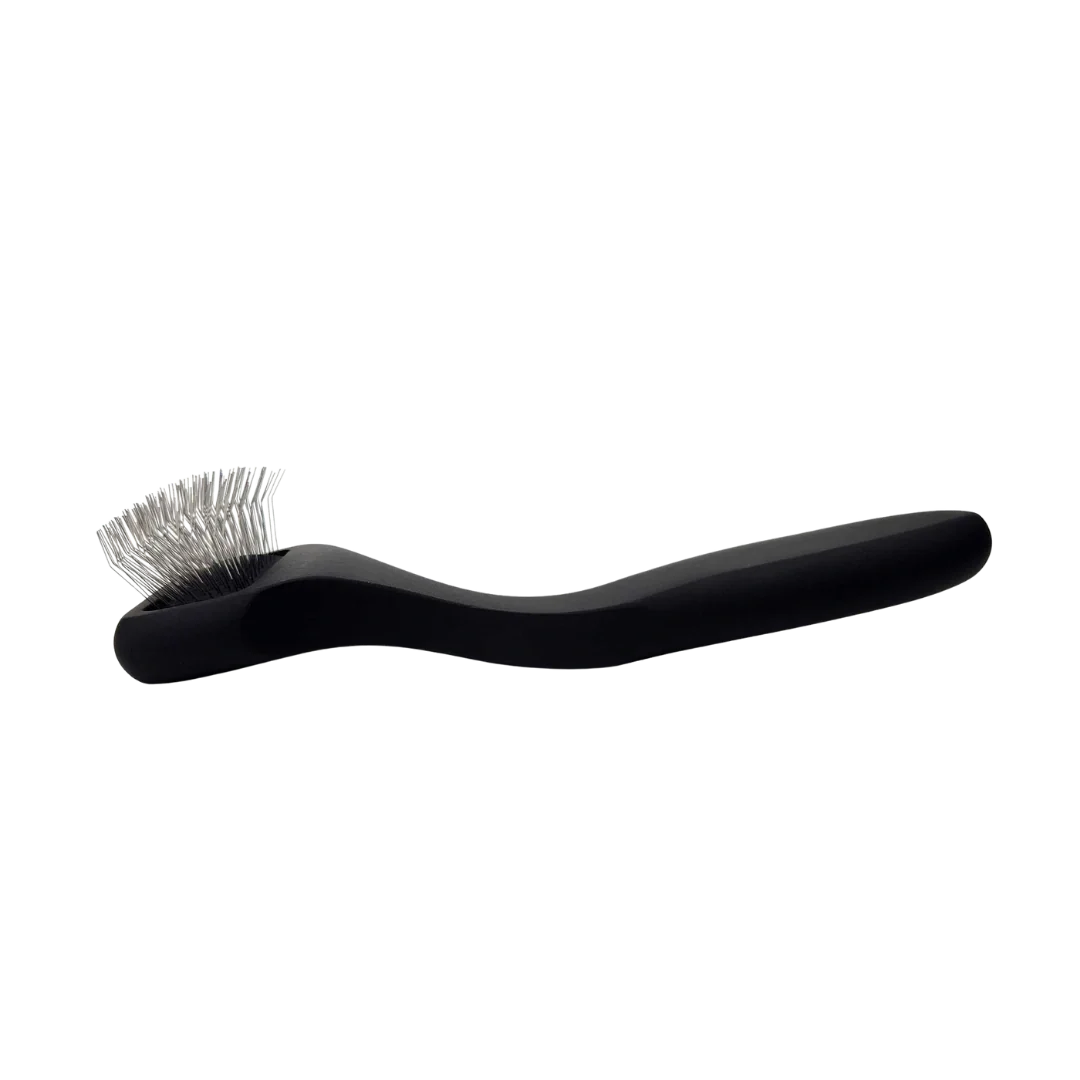 Tiny Top Cat Slicker Brush by Chris Christensen