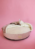 Load image into Gallery viewer, Cover Cat Bed - Southlake Paws

