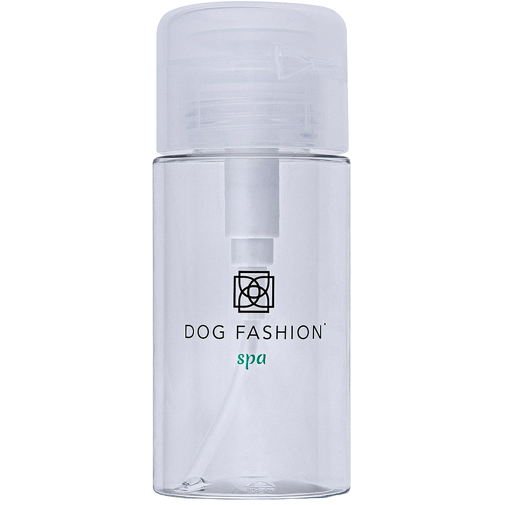 Orecchio #1 Unscented Ear Cleaner 8oz with Ear Cleaner Bottle by Dog Fashion Spa