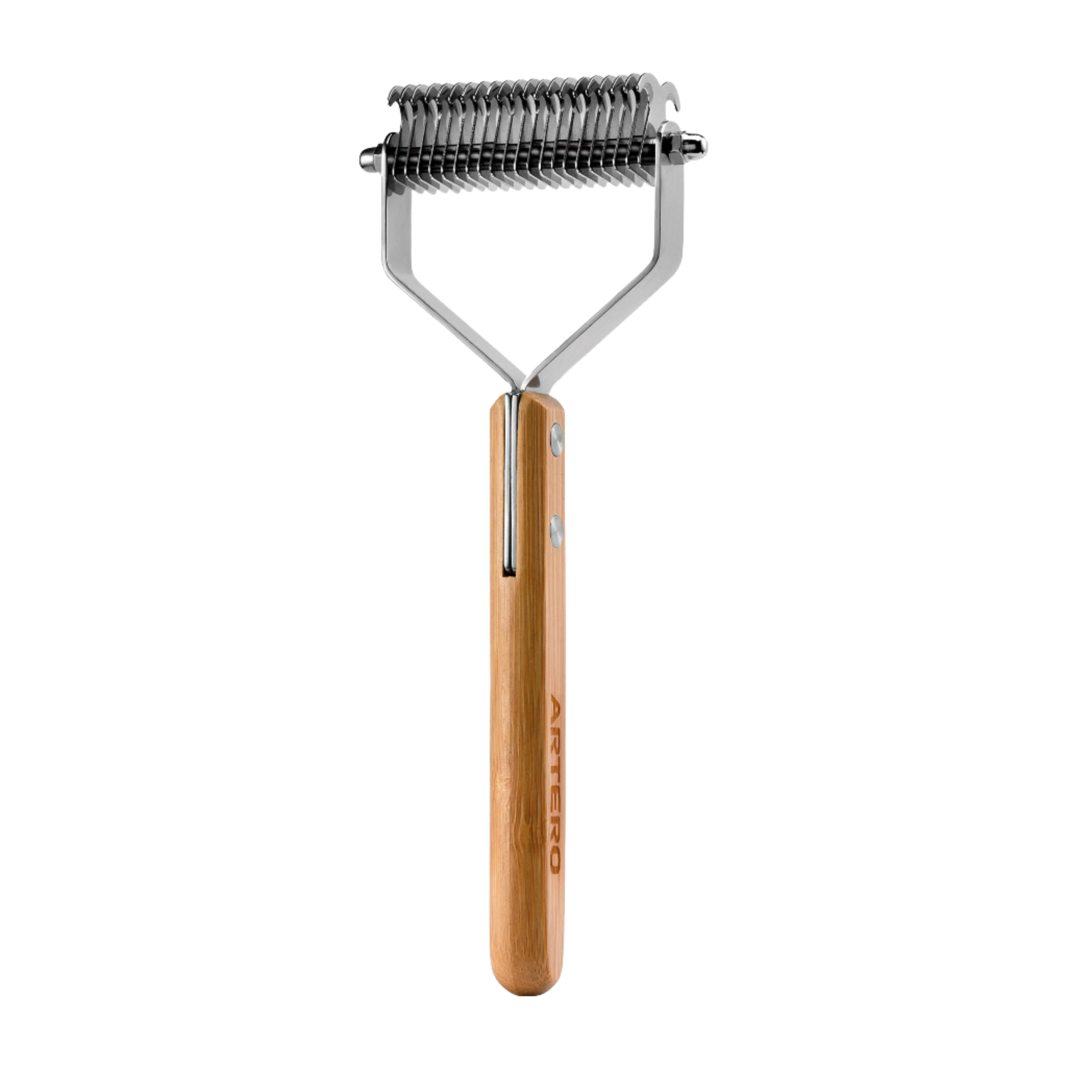 Nature Collection Double Side Coat Rake 7-13 by Artero
