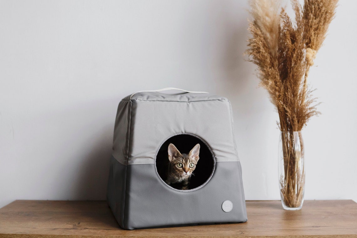 Cabrio Convertible Cat Bed - Southlake Paws