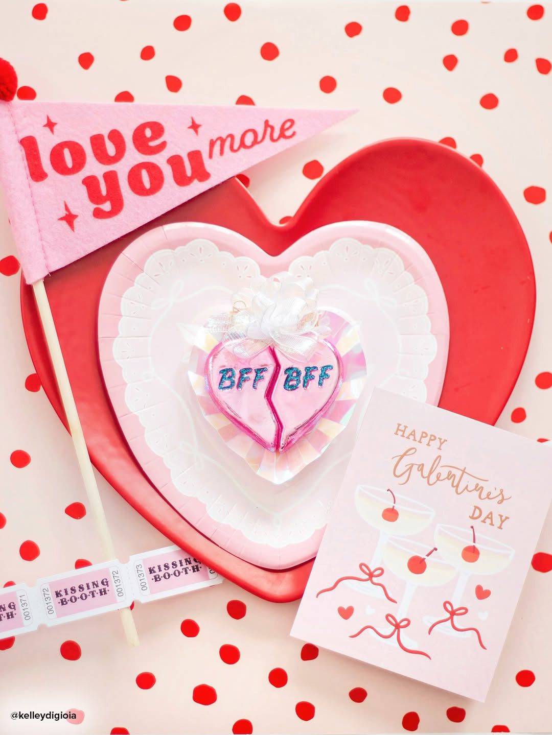 Bff Hearts Ornament - Southlake Paws