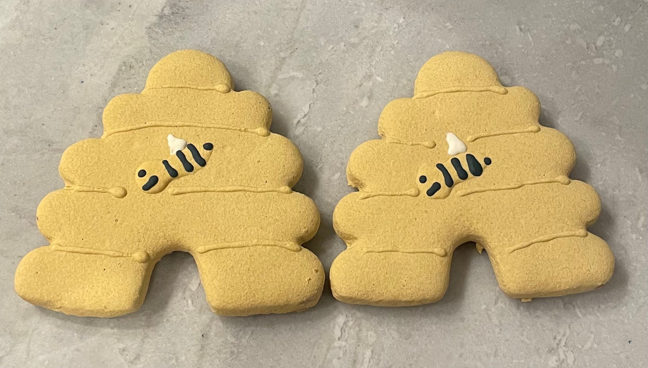 Beehive Treats - Set of 2