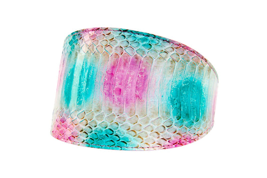 Turquoise, Fuchsia, Off White Snake 4 Wide Collar