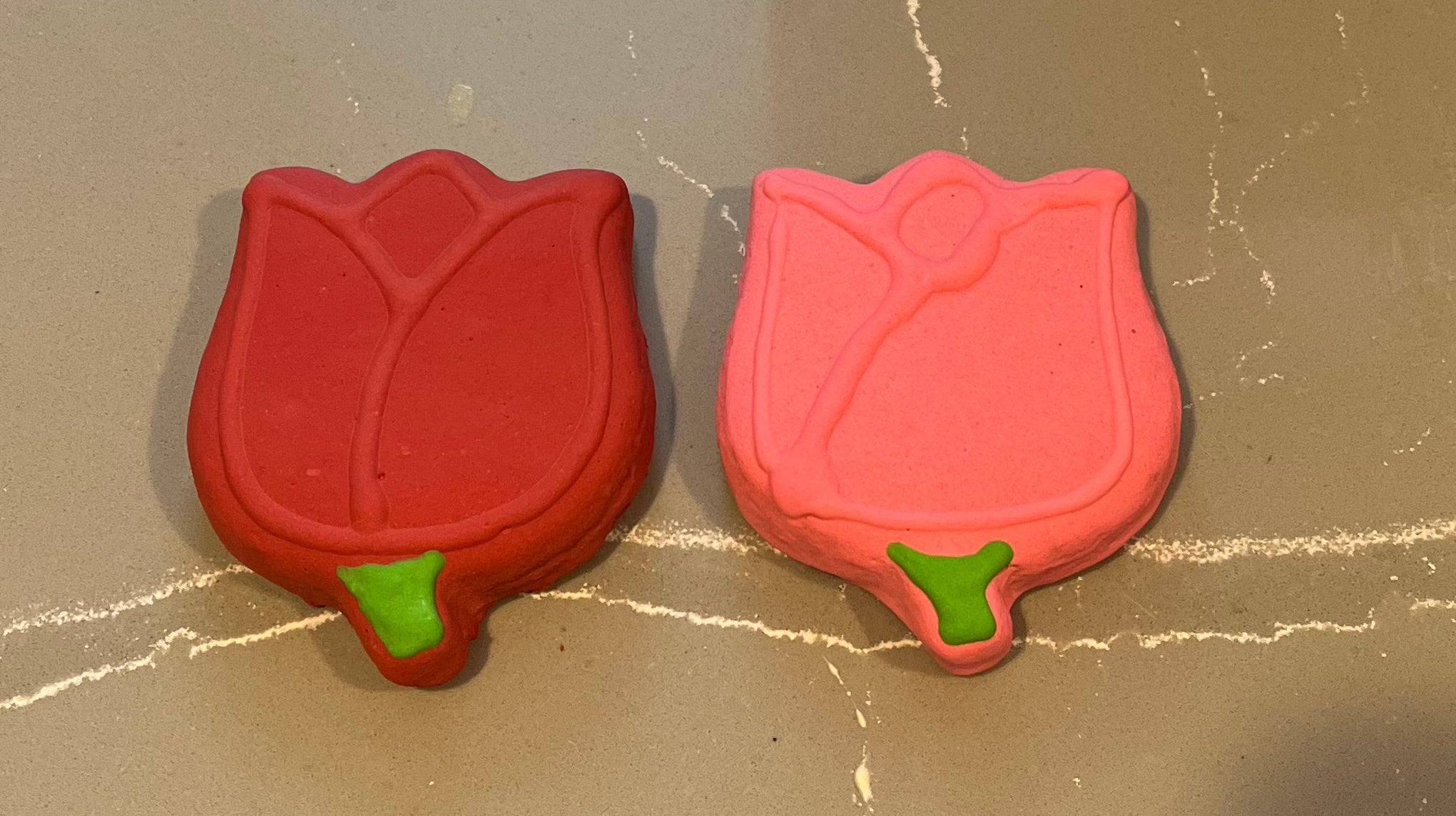 Rose Treats - Set of 2
