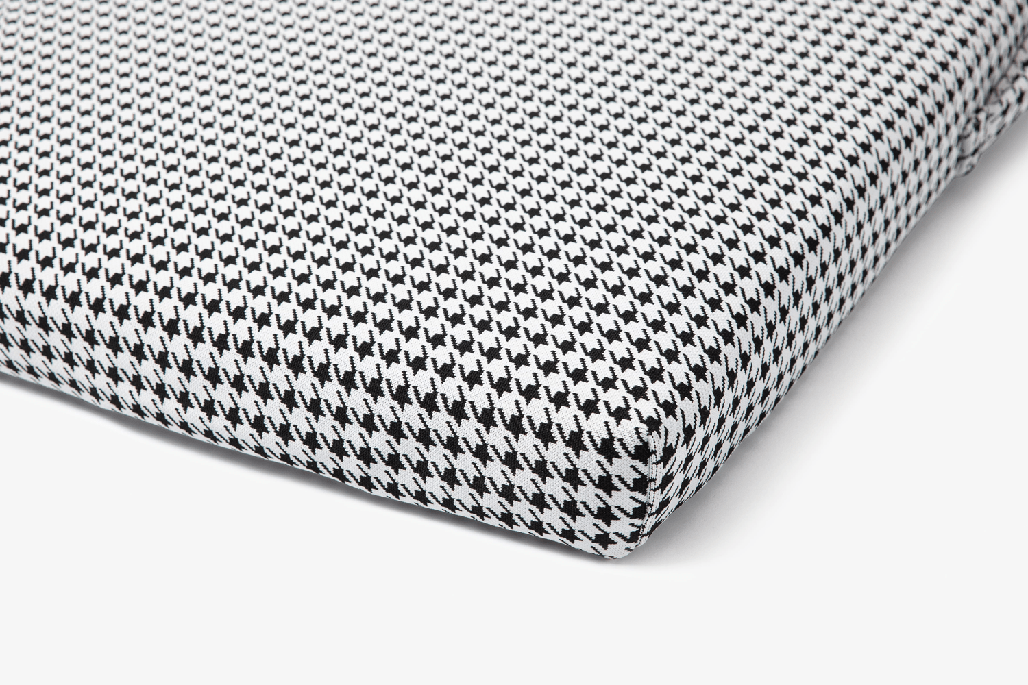 Houndstooth | Dog Bed or Bed Cover