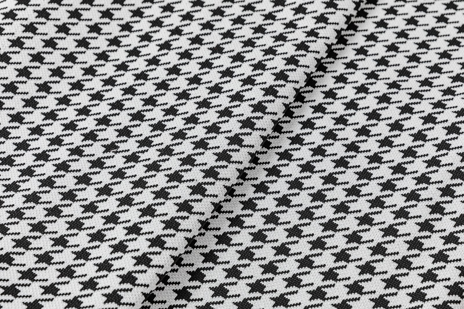 Houndstooth | Dog Bed or Bed Cover