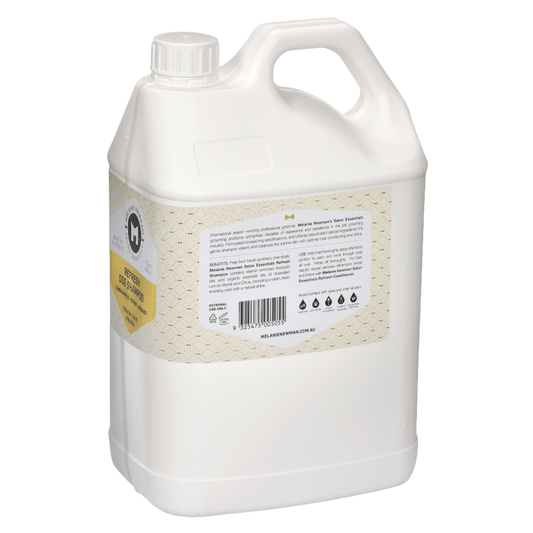 Dog Refresh Shampoo 5L by Melanie Newman