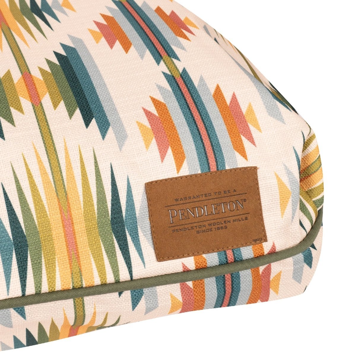 Pendleton All Season Pet Napper - Dog Bed