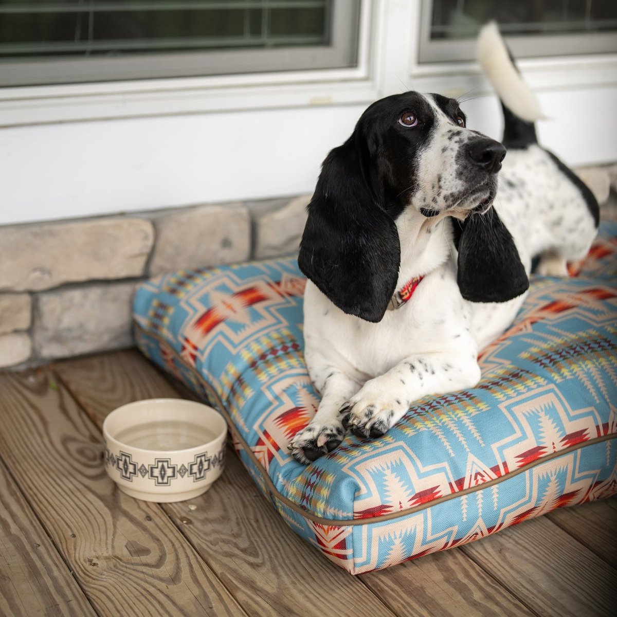 Pendleton All Season Pet Napper - Dog Bed