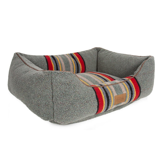Pendleton Vintage Camp Kuddler - Bolster Dog Bed