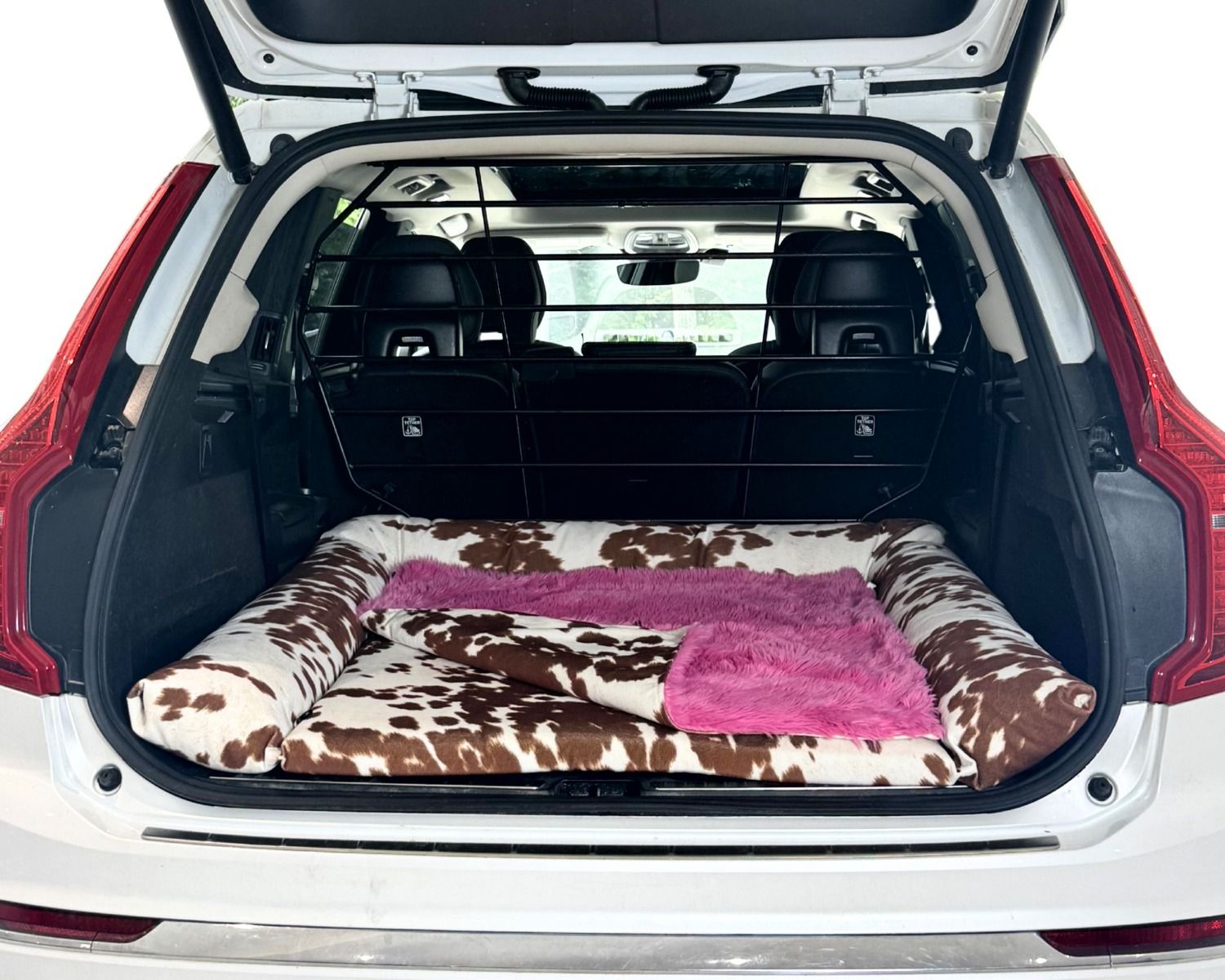 Bowsers SUV Cargo Lounger Reversible Blanket Topper in Wrangler/Cherry Blossom