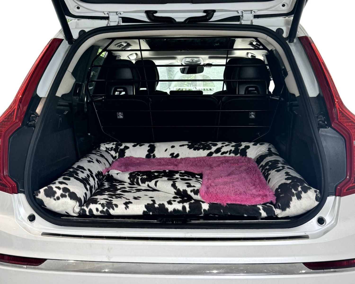 Bowsers SUV Cargo Lounger Reversible Blanket Topper in Signature Noir
